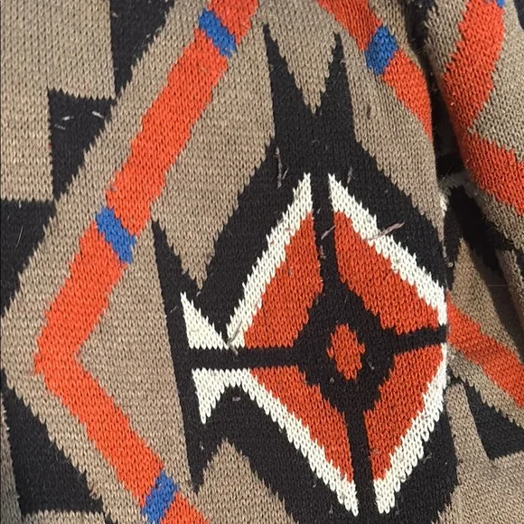 Geometric Patterned Cardigan - Picture 3 of 3